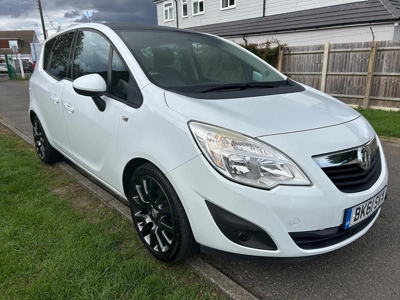 White Used 2011 Vauxhall Meriva Edition MPV | £2,495 (Good price) - Image 1/3
