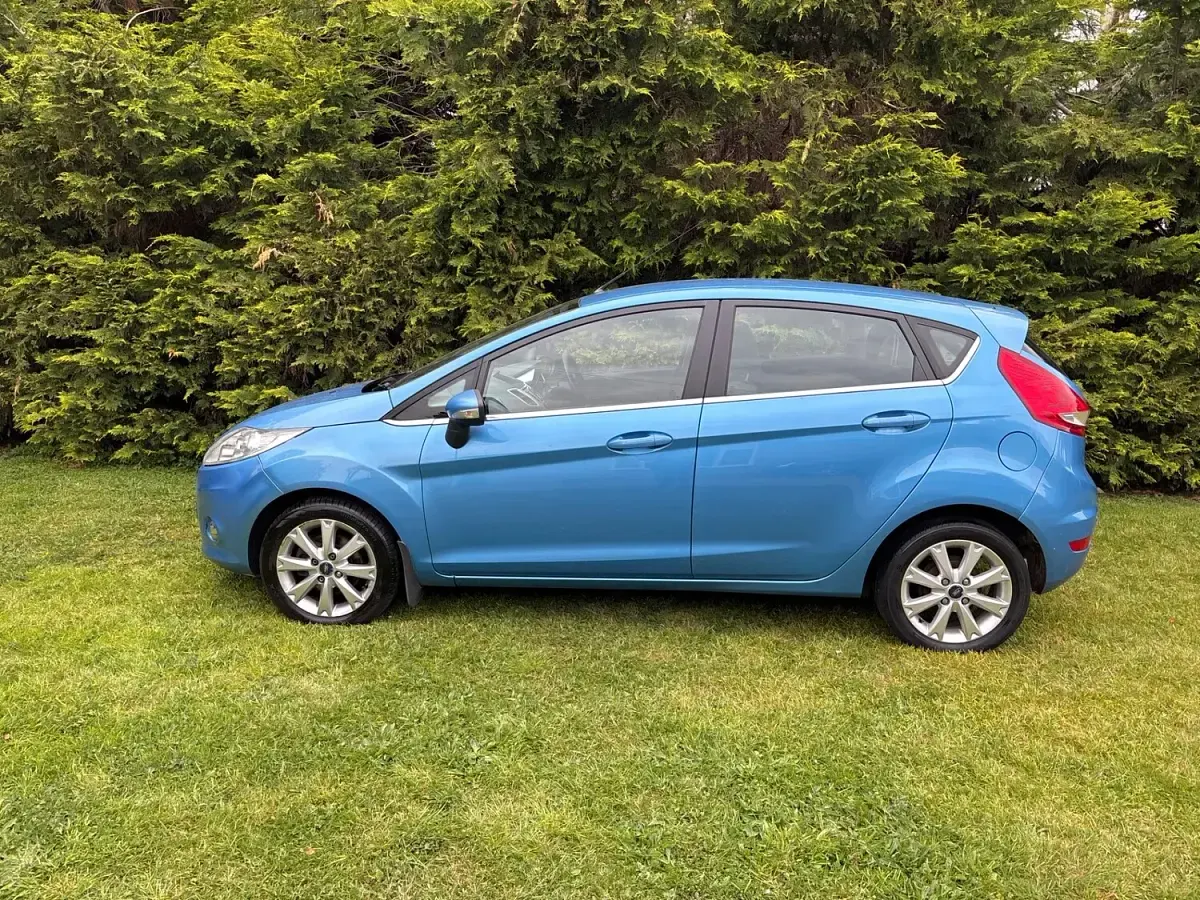 Used Ford Fiesta Zetec 2008 Blue Hatchback