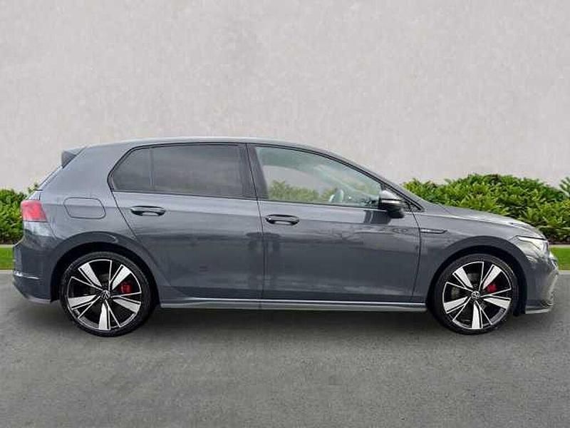 Used VW Golf VIII GTD 200 HP (147 kW) 2022 Grey Hatchback