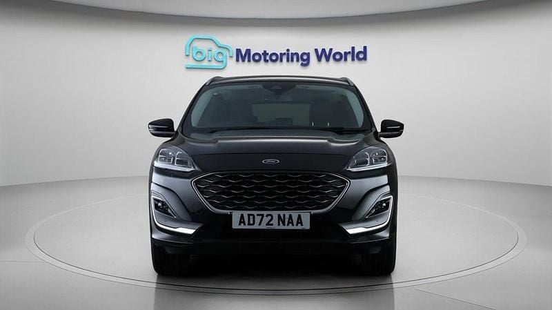 Used Ford Kuga Vignale 225 HP (165 kW) 2023 Black SUV