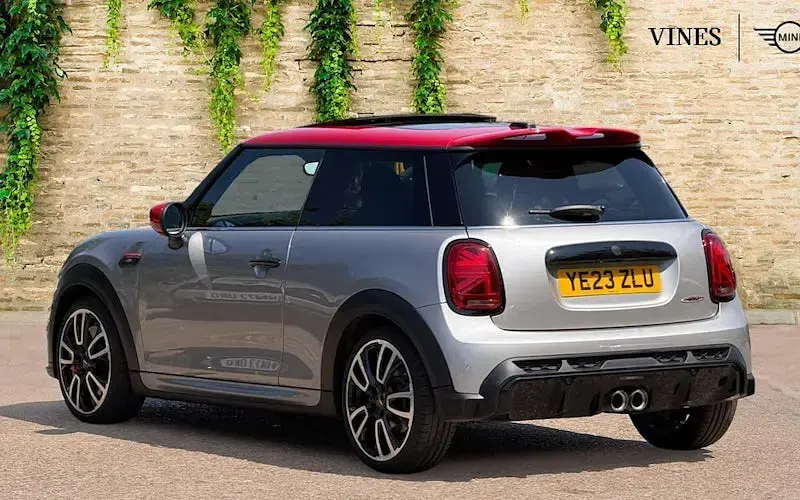 Used Mini John Cooper Works Hatch 231 HP (169 kW) 2022 Silver Hatchback
