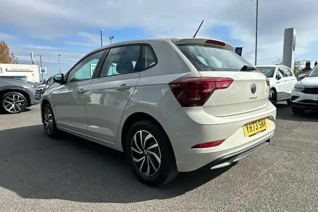 Used VW Polo 80 HP (58 kW) 2023 Hatchback