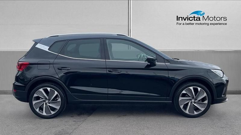 Used Seat Arona FR 110 HP (80 kW) 2022 Black SUV