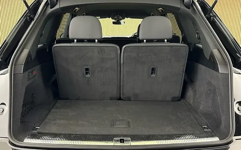 Used Audi Q7 S-Line 286 HP (210 kW) 2022 Black SUV