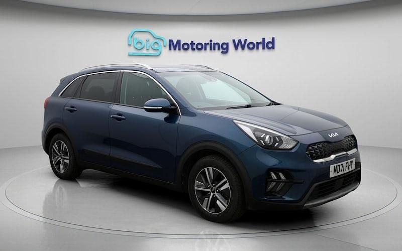 Used Kia Niro 141 HP (103 kW) 2022 Blue SUV