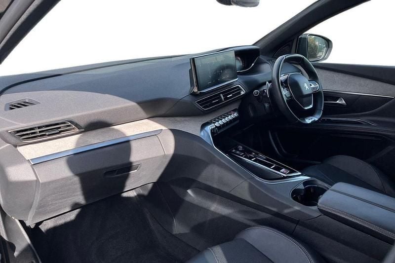 Black Used 2023 Peugeot 3008 GT SUV | £18,295 (Fair price) - Image 1/4