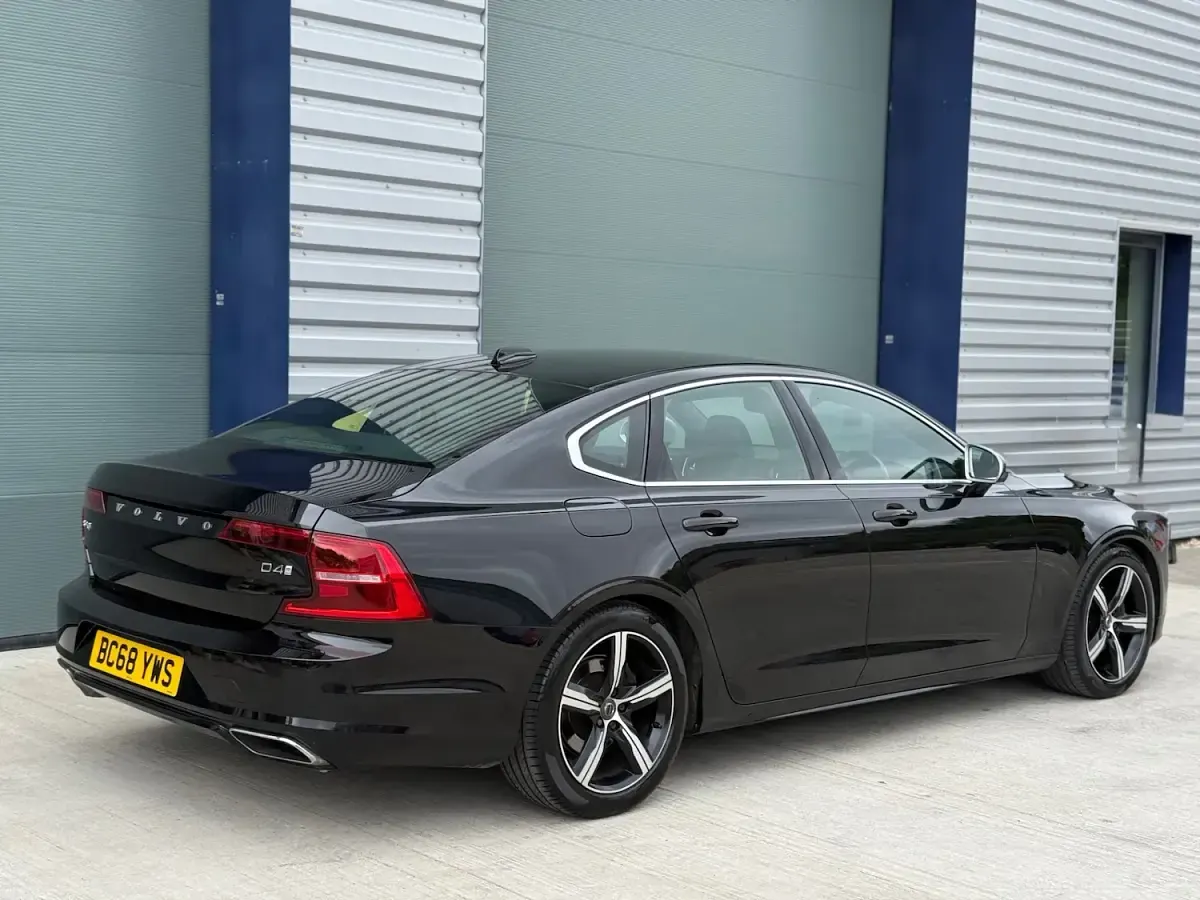 Used Volvo S90 R-Design 2019 Black Sedan