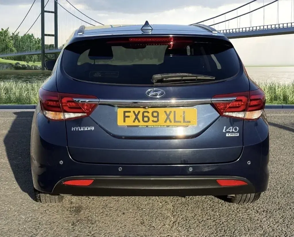 Used Hyundai i40 SE 115 HP (84 kW) 2019 Blue Estate