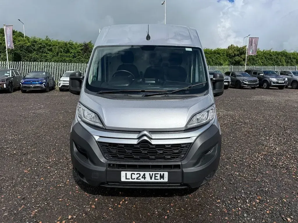 Used Citroën Relay 140 HP (102 kW) 2024 Grey Van