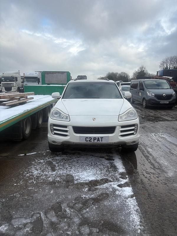 White Used 2009 Porsche Cayenne SUV | £4,999 - Image 1/2