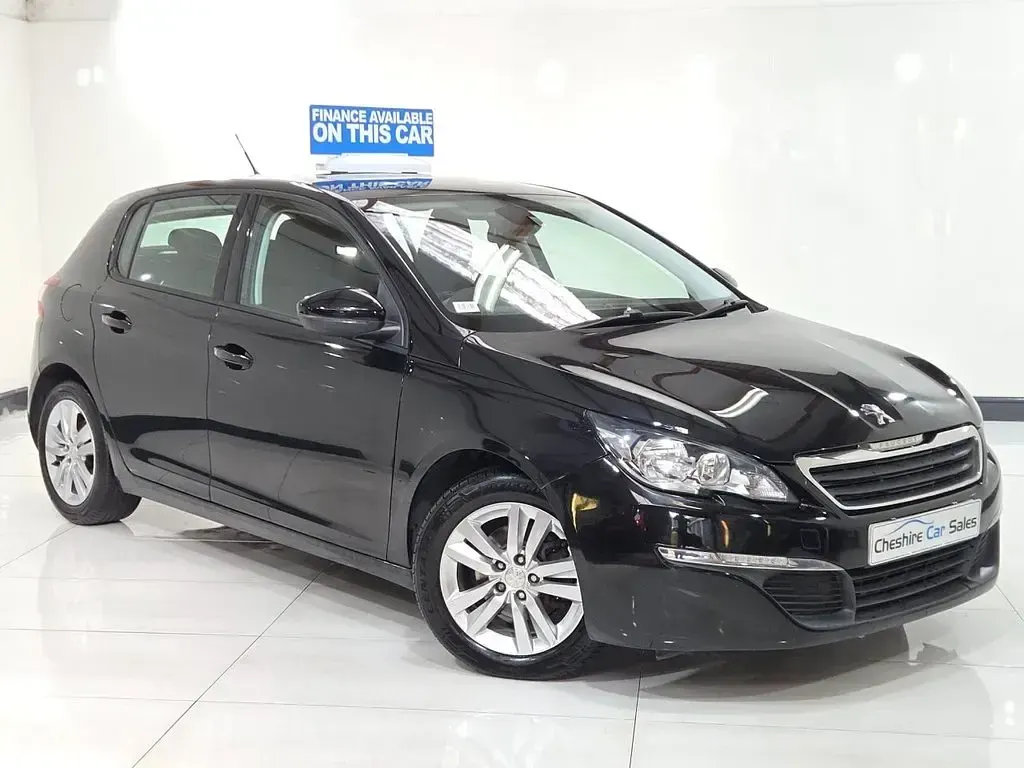 Używany Peugeot 308 Active 115 KM (84 kW) 2014 Czarny Hatchback