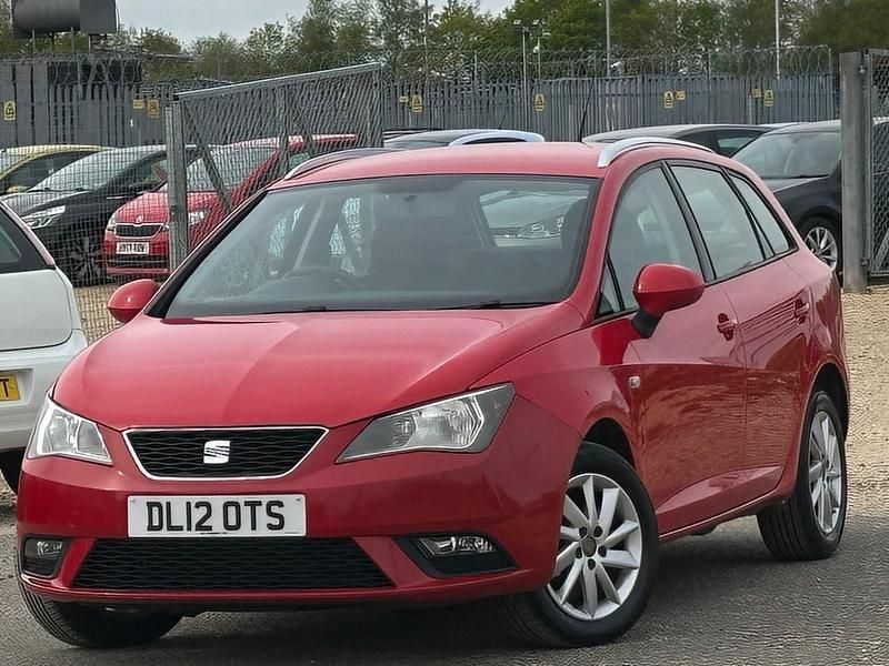 Begagnad Seat Ibiza ST SE 85 HK (62 kW) 2012 Röd Kombi