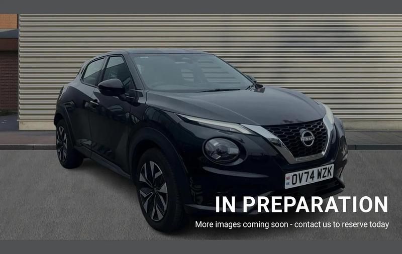 Black Used 2024 Nissan Juke Acenta Premium SUV | £16,304 (Fair price) - Image 1/4