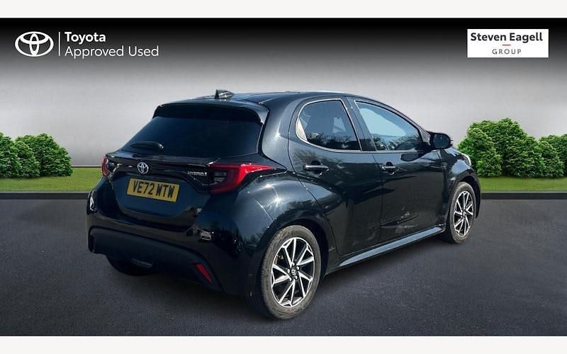 Used Toyota Yaris Hybrid Design 116 HP (85 kW) 2026 Hatchback