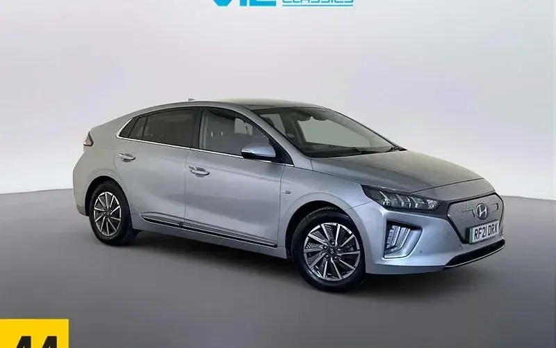 Used Hyundai Ioniq Premium SE 100 kW (136 HP) 2021 Hatchback