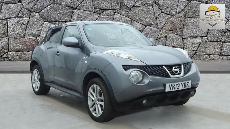 Begagnad Nissan Juke Acenta 110 HK (80 kW) 2013 Grå SUV