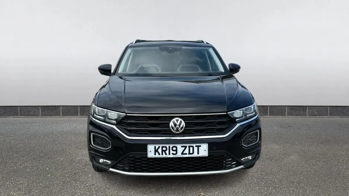 Used VW T-Roc SEL 150 HP (110 kW) 2019 Black SUV