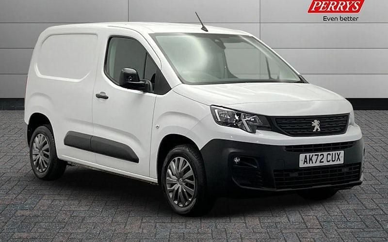 Used 2022 Peugeot Partner Van | £11,388 (Fair price) - Image 1/4