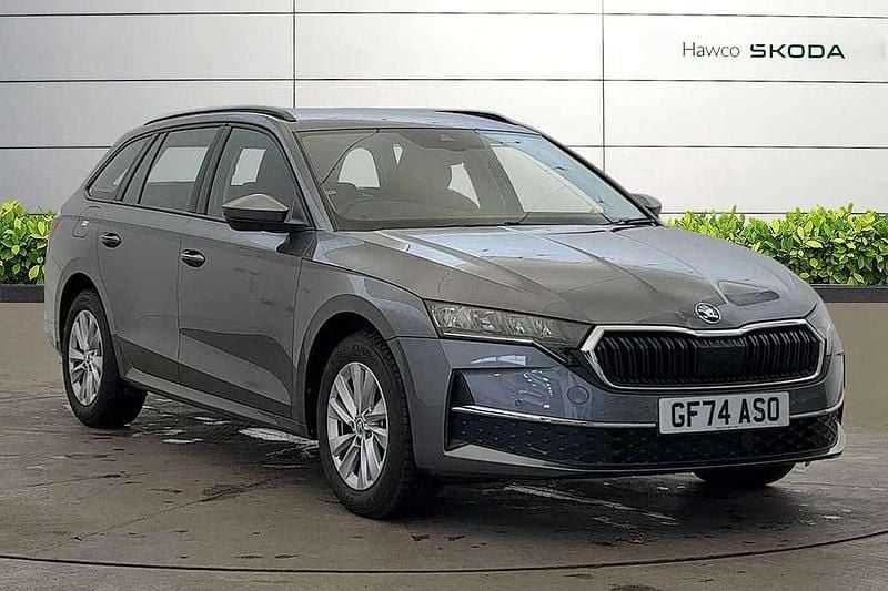 Graphite grey metallic Used 2024 Skoda Octavia SE Technology Estate | £21,295 (Fair price) - Image 1/4