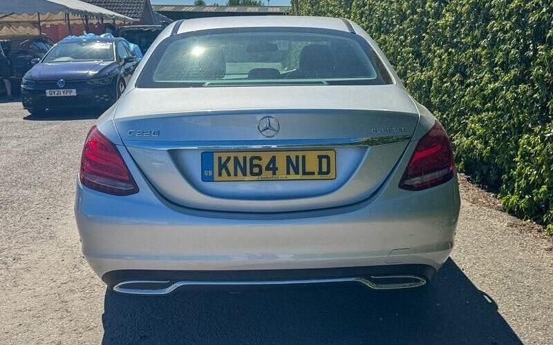 Used Mercedes C220 170 HP (125 kW) 2014 Silver Sedan