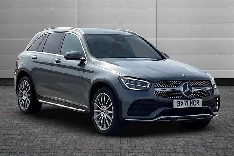 Selenite grey Used 2021 Mercedes GLC220 AMG Line Premium Estate | £29,568 (Expensive) - Image 1/4
