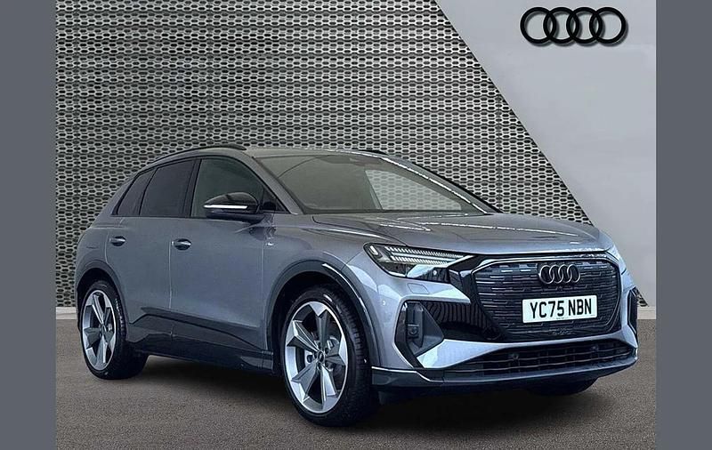Used Audi Q4 e-tron Black Edition 206 kW (281 HP) 2025 Grey SUV