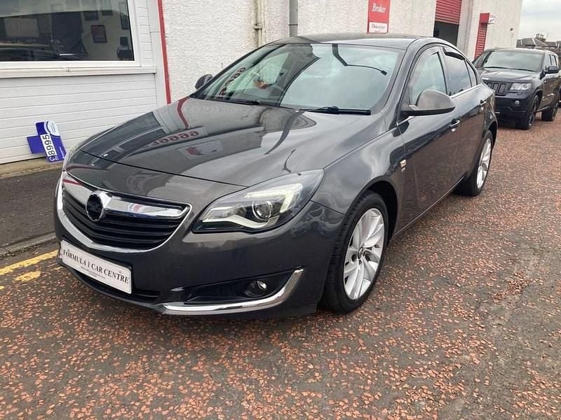 Used Vauxhall Insignia SRi 140 HP (102 kW) 2016 Grey Hatchback