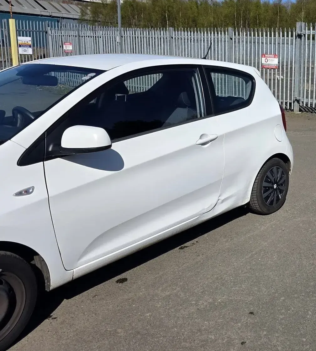 Used Kia Picanto 2012 White Hatchback