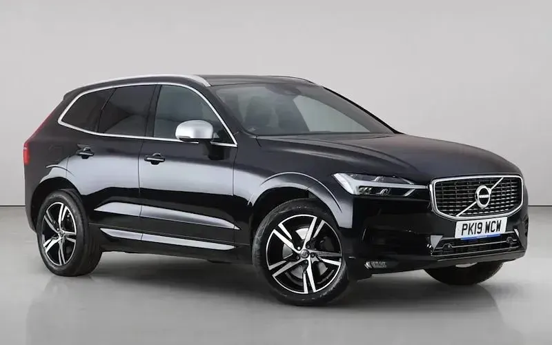 Used Volvo XC60 R-Design 250 HP (183 kW) 2019 SUV