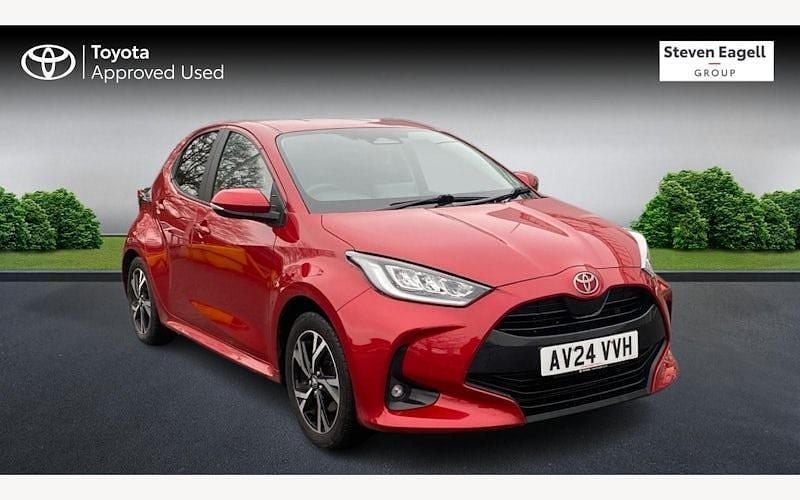 Used Toyota Yaris Hybrid Design 116 HP (85 kW) 2026 Hatchback