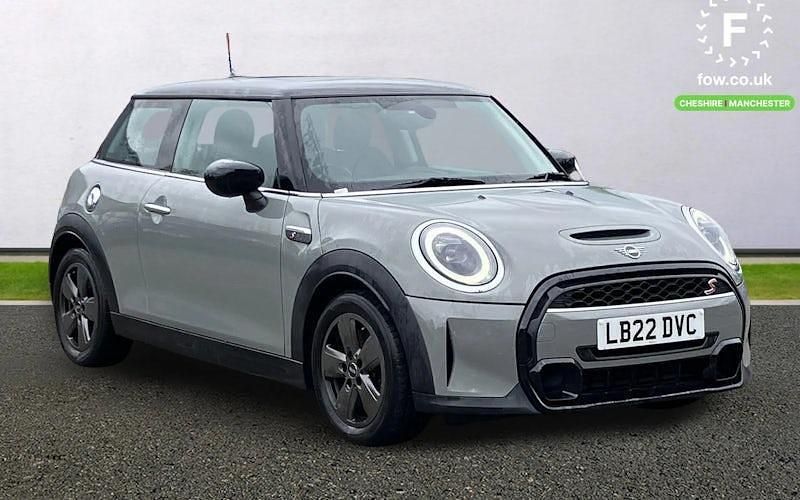 Używany Mini Cooper S Classic 178 KM (130 kW) 2022 Hatchback