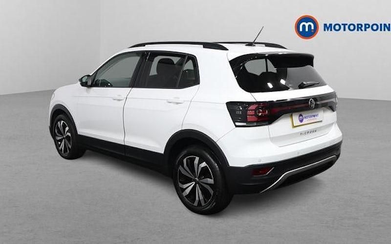 Usado VW T-Cross Black Edition 110 HP (80 kW) 2024 SUV