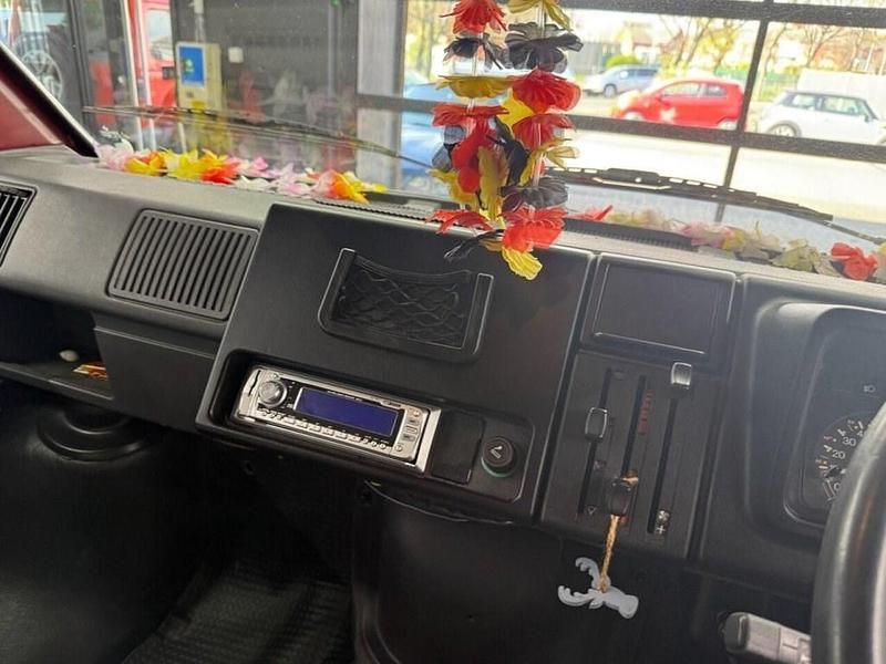 Used Renault Trafic 1991 Red MPV