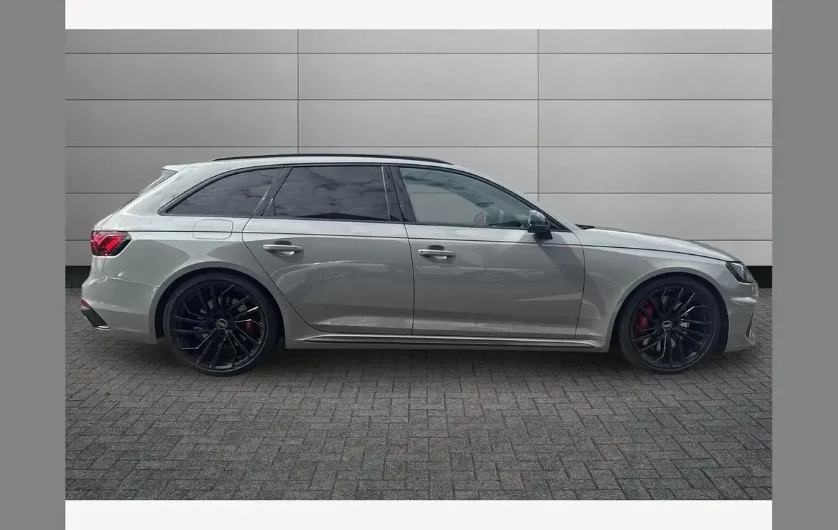 Used Audi RS4 Design 450 HP (330 kW) 2022 Grey Estate