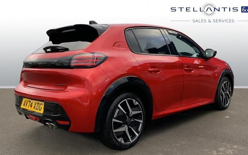 Used Peugeot 208 GT 137 HP (100 kW) 2025 Red Hatchback