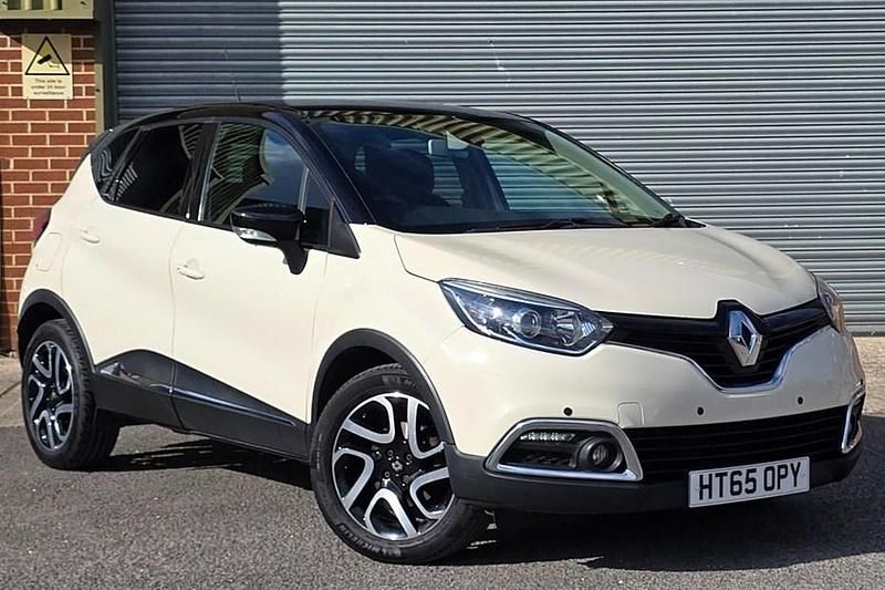 White Used 2016 Renault Captur Dynamique SUV | £5,149 (Fair price) - Image 1/1