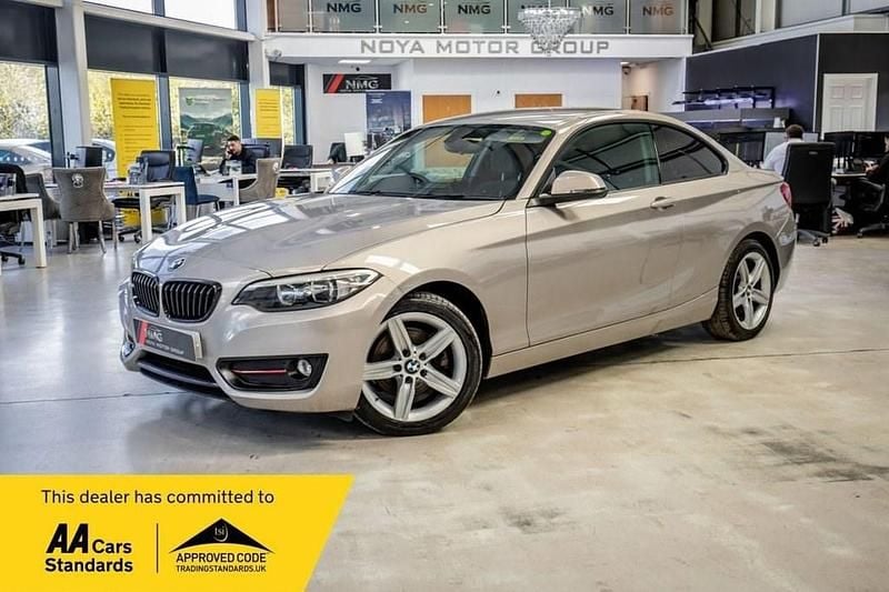 Used BMW 220 Sport Line 2016 Silver Coupe
