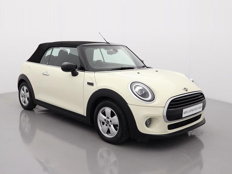 White Used 2020 Mini Cooper Classic Hatchback | £14,590 (Good price) - Image 1/4