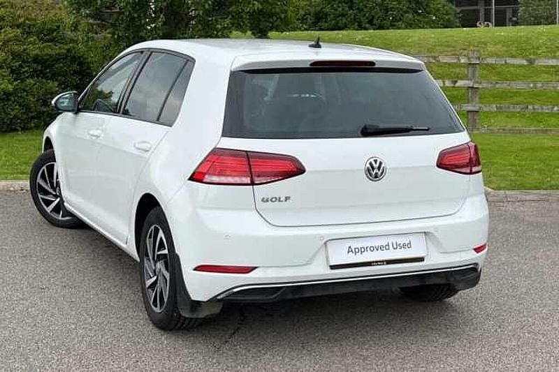 Used VW Golf VII Edition 150 HP (110 kW) 2020 White Hatchback