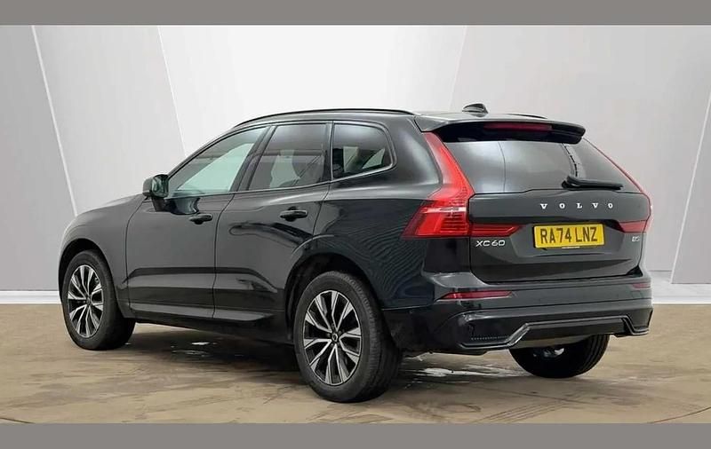 Usado Volvo XC60 Plus 247 HP (181 kW) 2025 Preto SUV