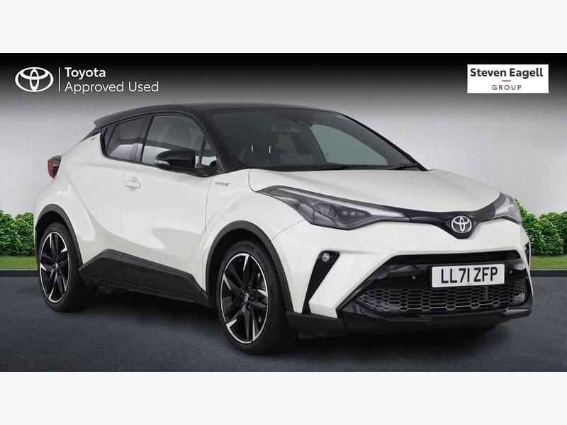 Used Toyota C-HR Sport 2022 White SUV