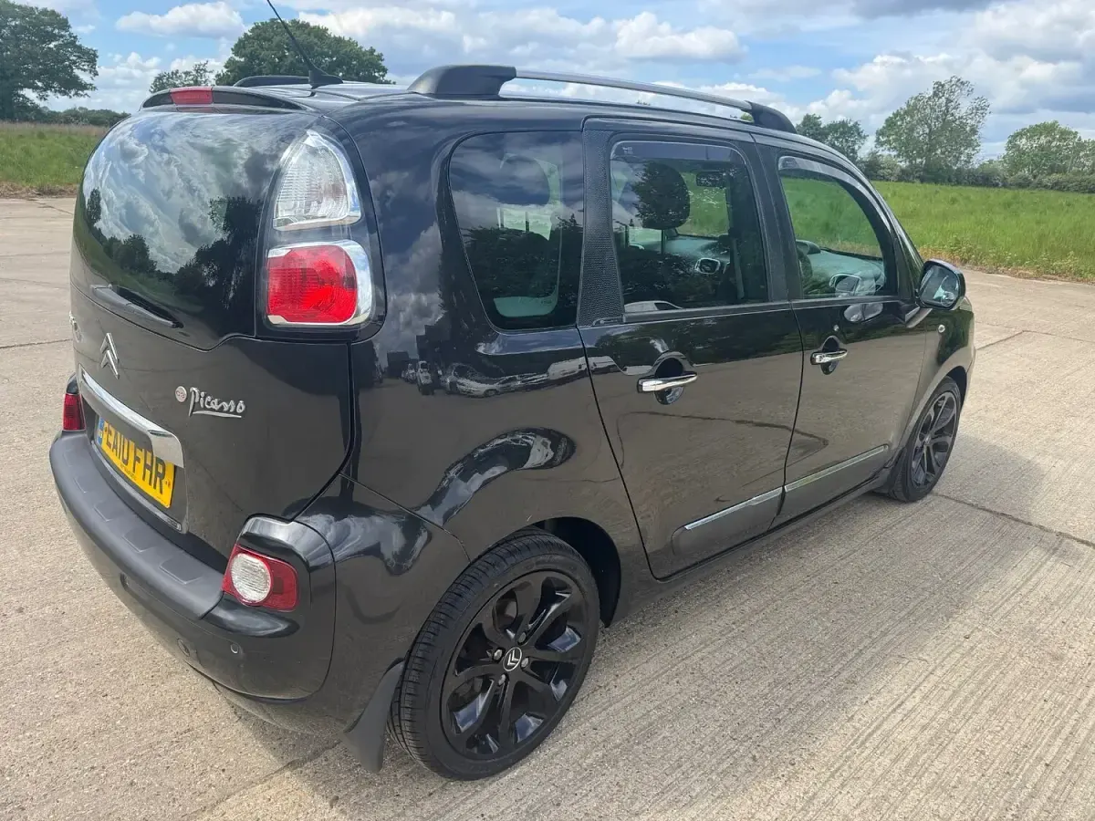 Used Citroën C3 Picasso Exclusive 2010 Black MPV