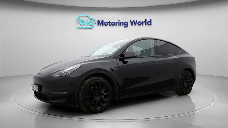 Used Tesla Model Y Long Range AWD 378 kW (514 HP) 2023 Black SUV