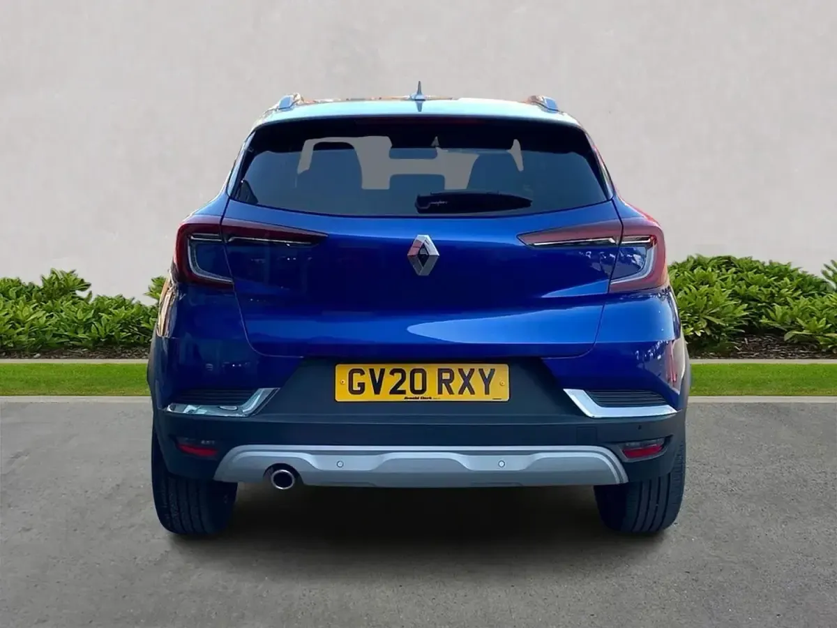 Second-hand Renault Captur Version S 130 CP (95 kW) 2020 Albastru SUV