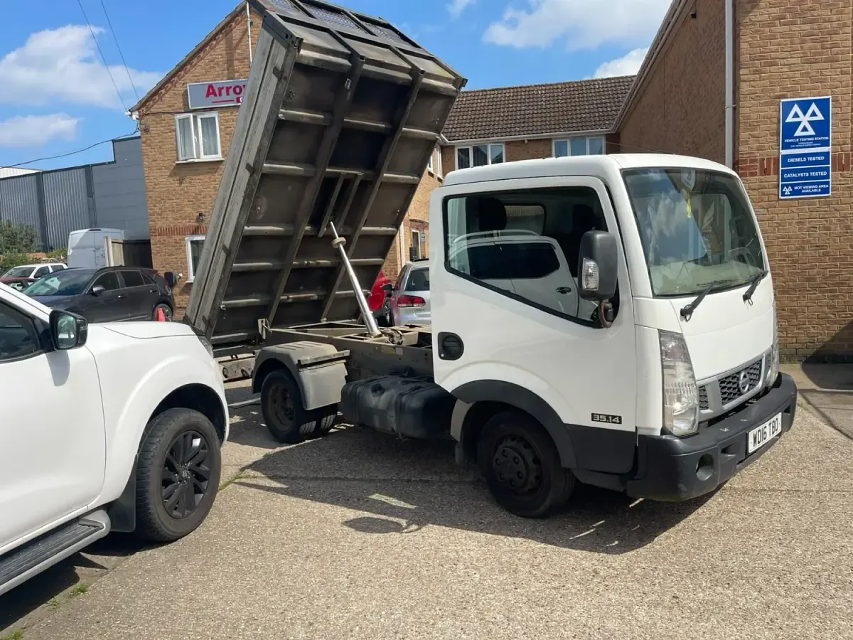 Used Nissan Cabstar 2016 White Pickup