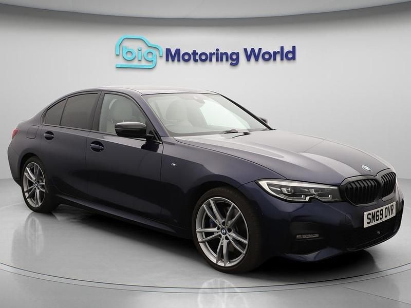 Blue Used 2020 BMW 330e M Sport Sedan | £18,900 (A bit pricey) - Image 1/4
