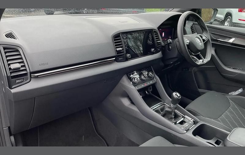 Used Skoda Karoq SportLine 150 HP (110 kW) 2023 Black SUV