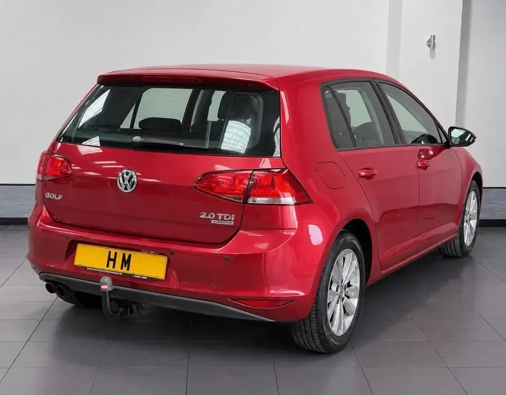 Used VW Golf VII SE 2013 Red Hatchback