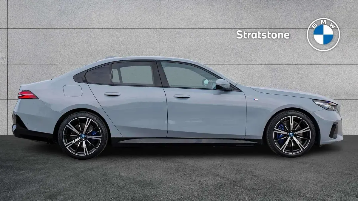Used BMW i5 M Sport 246 kW (335 HP) 2024 Grey