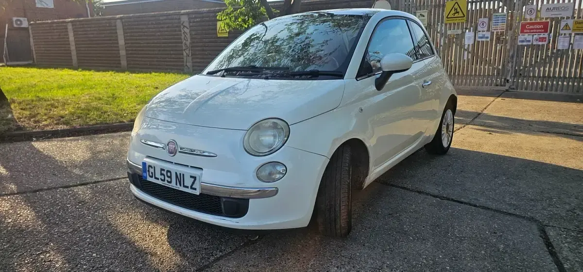 Used Fiat 500 Lounge 69 HP (50 kW) 2009 White Cabriolet